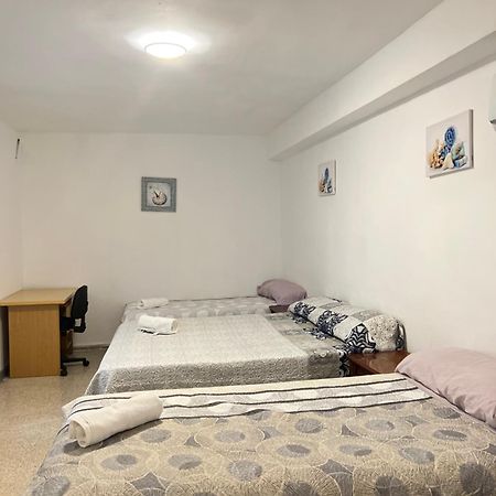 Pension La Parada Alicante Ngoại thất bức ảnh