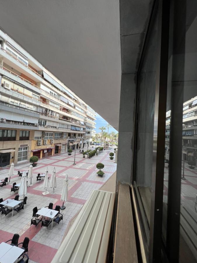 Pension La Parada Alicante Ngoại thất bức ảnh